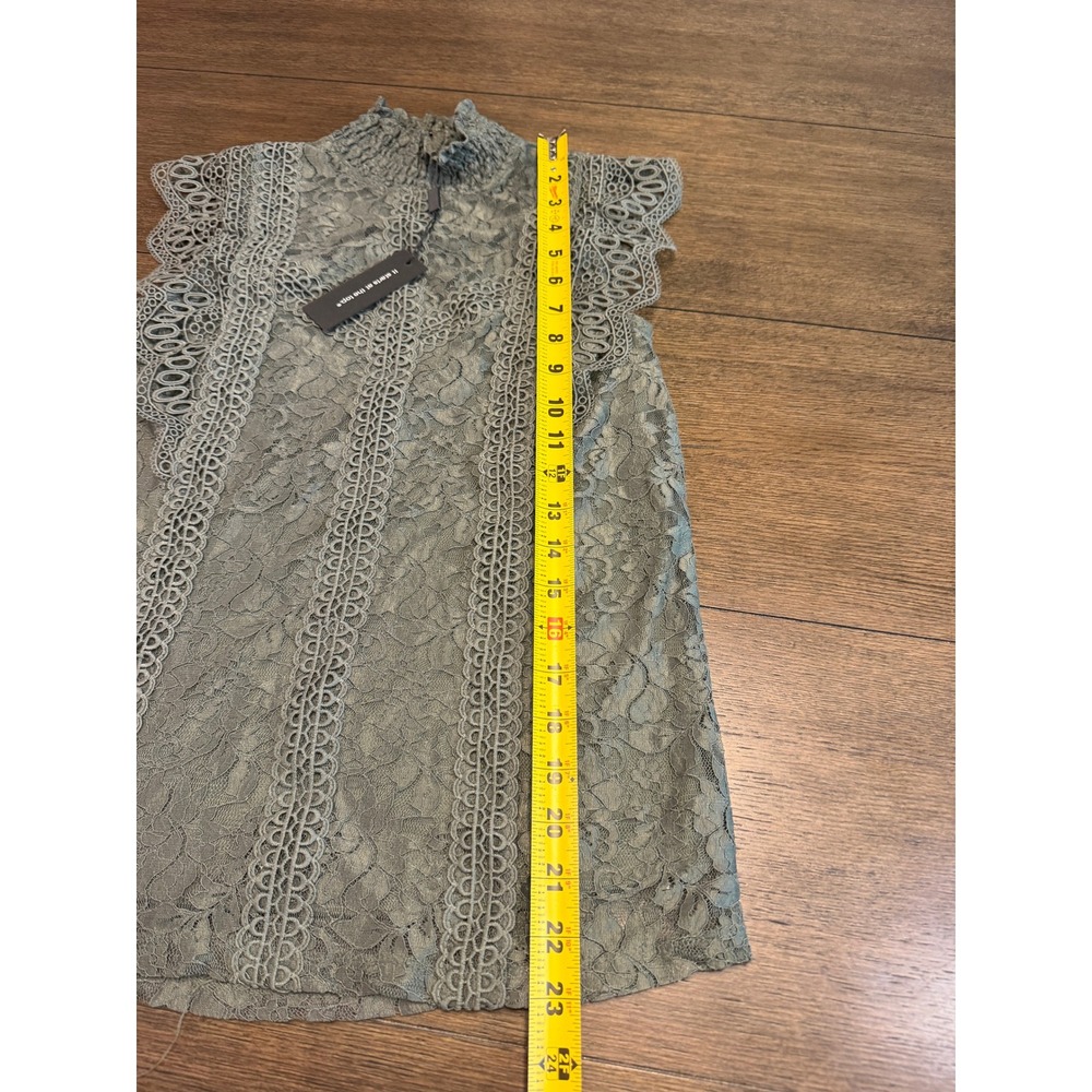 Cable & Gauge Sage Green Lace Mock‎ Neck Sleeveless Top XS NWT - Picture 8 of 8